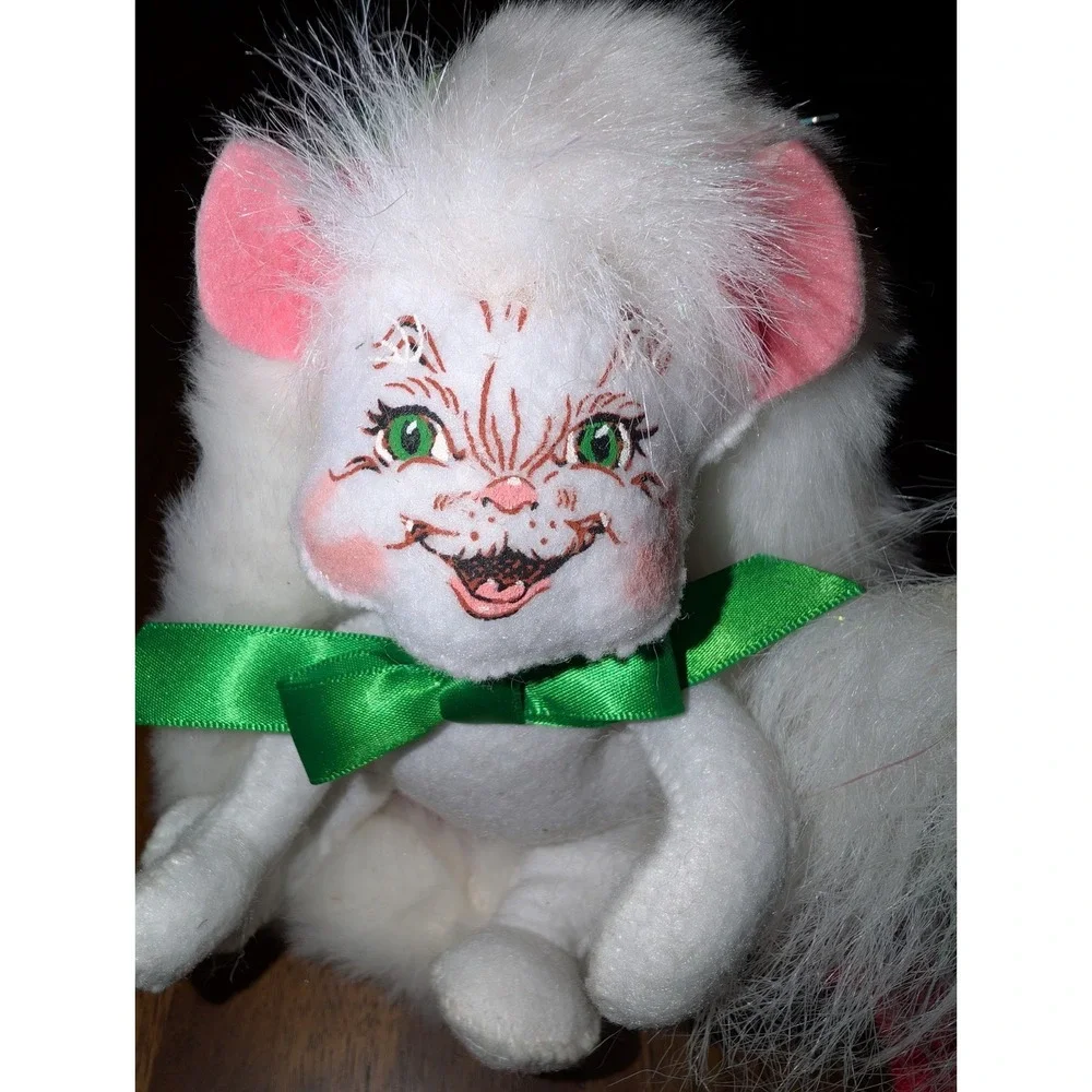 Annalee Mobilitee Kitty Cat Santa Hat Christmas Doll Catnip Craze Collection